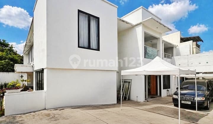 For Sale Bangka Kemang Rumah Terawat Siap Huni Posisi Hoek Row Jalan Lebar Siap Huni