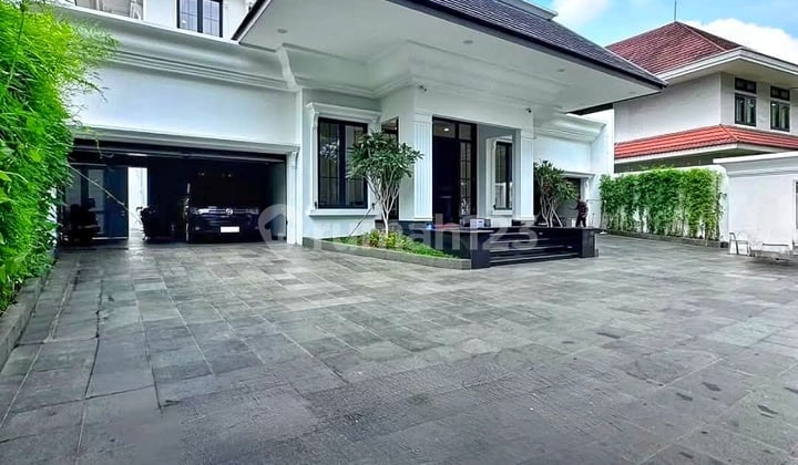 For Sale Menteng House Luxurious Brand New House Mewah Halaman Luas Semi Furnished Siap Huni