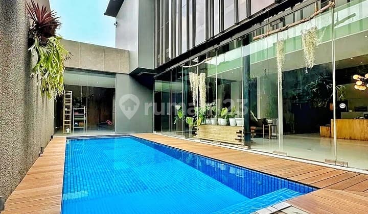 For Sale Kebayoran Baru Designed By Nataneka Architect, Lush Location in Front of a Park, Wide Road, Strategic Location Near Blok M, Melawai, MRT Station