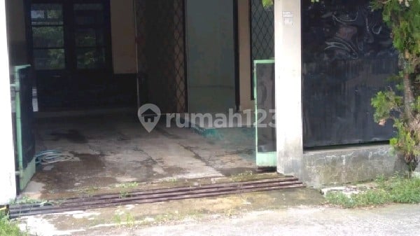 Rumah Siap Huni di Taman Holis Indah Ref.05329