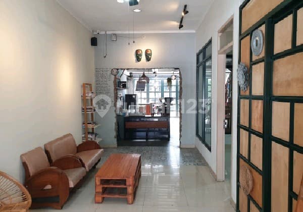 Rumah 2 Lantai Ex Cafe untuk Tempat Tinggal dan Usaha di Sayap Arcamanik Ref.05182