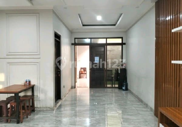 Rumah Bagus Bisa Dibikin Klinik Di Citeureup Cimahi Utara Ref.05093