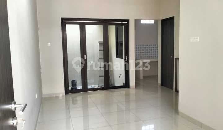 Rumah Minimalis Sayap Buah Batu Dekat SMP 13 Muatiara