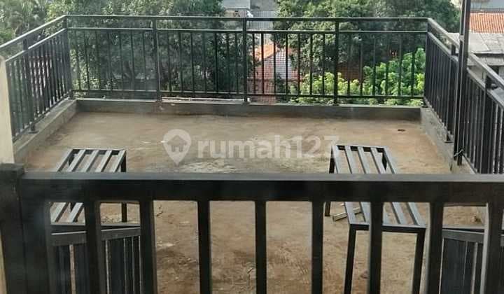 Ruko 4 Lantai Cocok Kantor / Klinik Plaza 5 Pondok Indah Marga Guna Raya Radio Dalam Kebayoran Jaksel