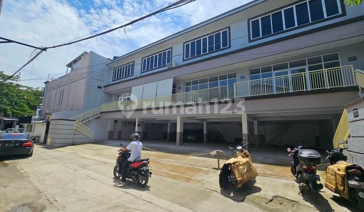 Rumah Kantor Brand New H.nawi Radio Dalam Kebayoran Baru Jaksel