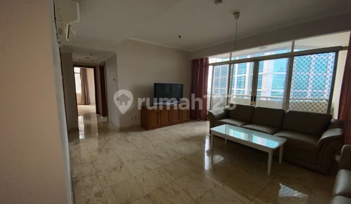 Murah! Apartemen Slipi 3Br Bawah NJOP Jakbar