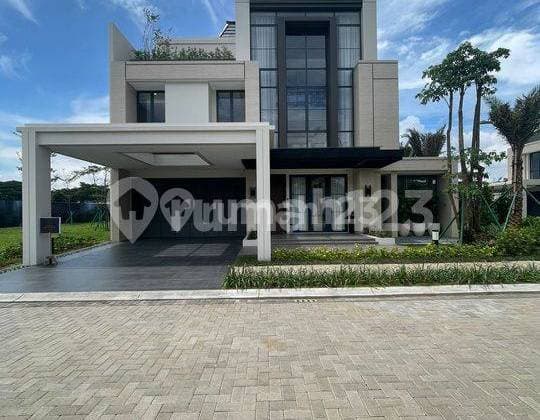 Latest 3-Story Luxury House Tresor Gallant Type Bsd City