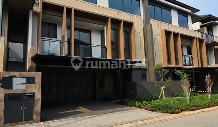 Rumah Mewah 3 Lantai Ada Lift Cluster Kiyomi The Zora Bsd City