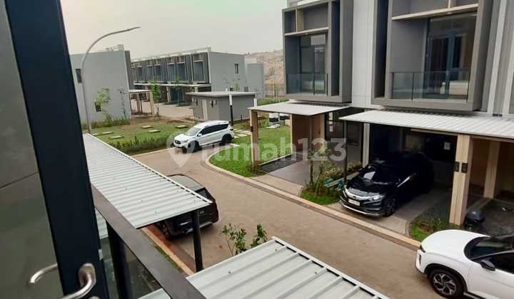Dijual Rumah 2 Lantai Cluster Svani Tanakayu BSD City