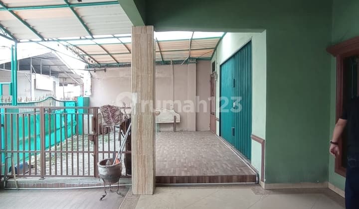 Rumah 2 Lantai Bisa Untuk Kost & Toko Di Tangerang Kota