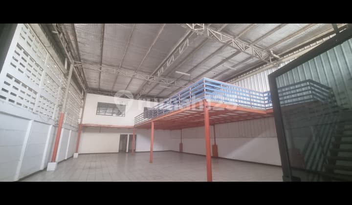 Ready-to-Use Warehouse in Cipondoh, Tangerang City, Near Greenlake City