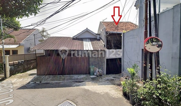 Rumah Bagus di Kemanggisan, Palmerah, Jakarta Barat 0001 chr