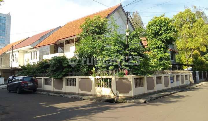 Dijual Rumah Sudut - Komp Patra Ii - Cempaka Putih