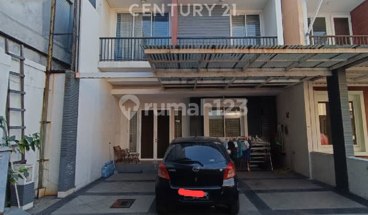 Rumah 2 Lantai -Riviera Garden - Kelapa Gading