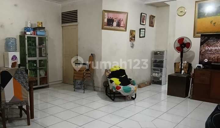 Hunian Nyaman di Lokasi Strategis, Cocok untuk Keluarga!Taman Modern, Cakung - Jakarta Timur
