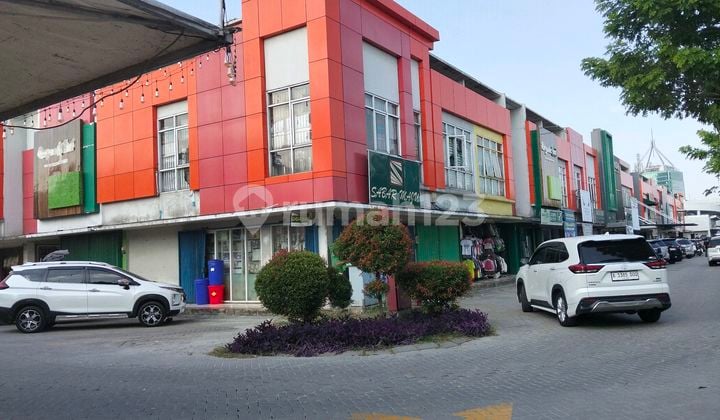 Kios di Pasar Modren Sektor 7 Bintaro