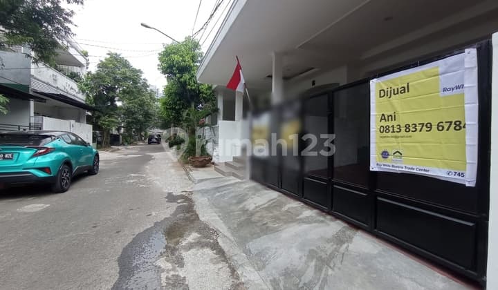 Rumah Dengan Lokasi Strategis Dan Lingkungan Asri @sektor 7, Bintaro.