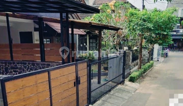Rumah Apik Nempel Jakarta Selatan di Bintaro Jaya