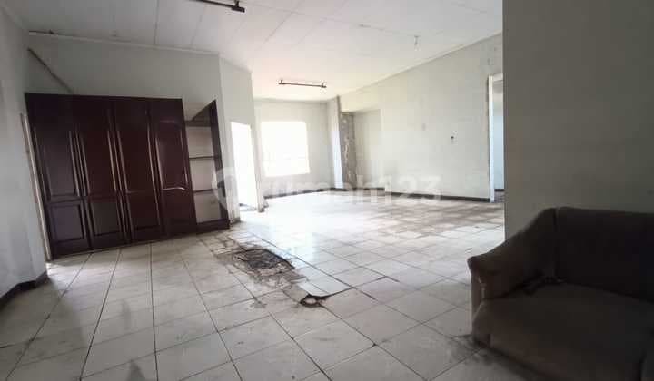 Tanah dan Bangunan Ex. Gudang di Jl. Moch. Toha, Bandung