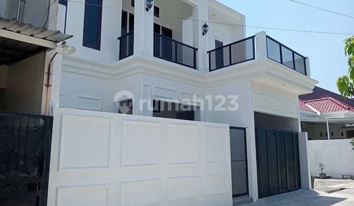 Rumah Baru Minimalis 2 Lantai Di Gentan Solo