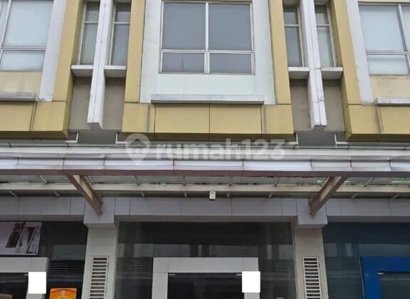 Ruko 3 Lantai Di Emerald Summarecon Bekasi