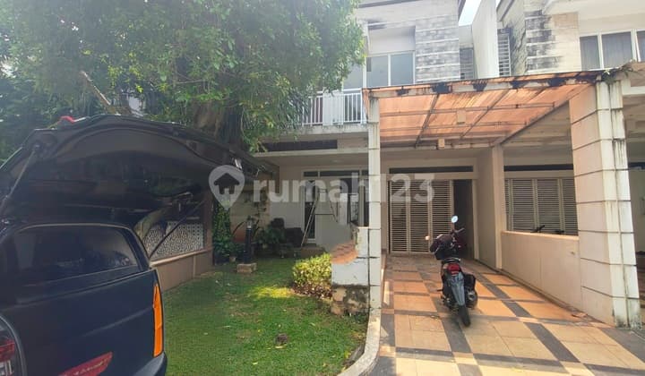 Disewakan Rumah Acacia Summarecon Bekasi