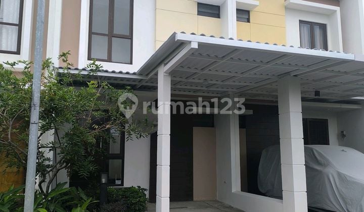 House In Burgundy Cluster Summarecon Bekasi