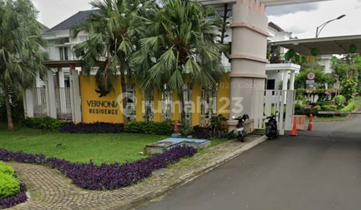 Dijual Rumah Mewah di Vernonia Summarecon Bekasi