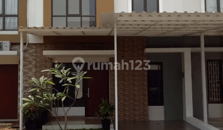 Ready-to-Occupy House In Premier Serenity Bekasi