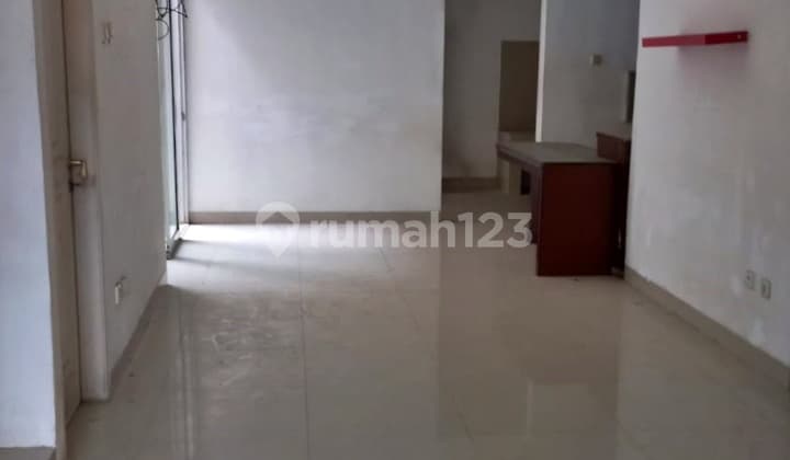 Rumah Luas Harga Bagus di Lokasi Favourite Legenda Wisata Cibubur