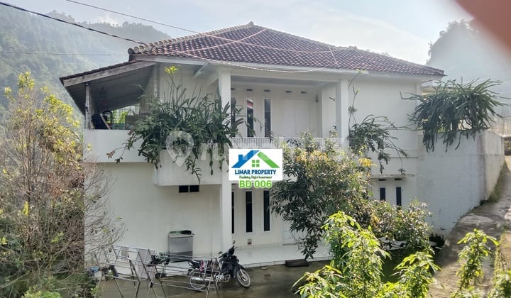 Rumah 2 Lantai View Sawah dan Bukit Harga Bagus di Cililin