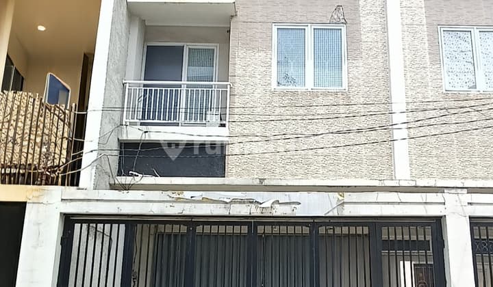 Rumah Usaha Minimalis 4 Lantai Disewakan Cideng Jakarta Pusat Rumah di Cideng, Gambir, Kota Jakarta Pusat, DKI Jakarta, Indonesia, Cideng Butuh Minim Renovasi