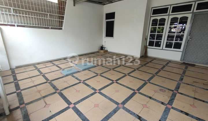 Rumah Minimalis 2 Lantai Rapih Siap Pakai Disewakan Sunter Jakarta Utara