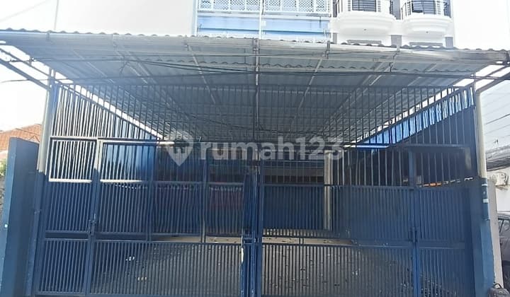Ruko Usaha Rapih Siap Pakai 2 Gandeng 5 Lantai Parkiran Luas 9 Mobil Dijual Mangga Besar Jakarta Barat