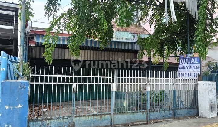 Rumah Usaha Ngantong 2 Muka Dijual Tanjung Priok Raya Jakarta Utara Rumah HGB di Terminal Tanjung Priok, Jl. Enggano, Tanjung Priuk, Tanjung Priok, Kota Jakarta Utara, DKI Jakarta, Indonesia, 14310, Tanjung Priok