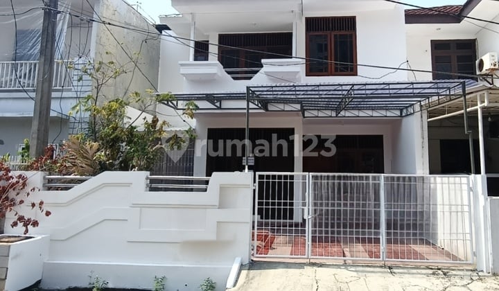 Rumah Minimalis 2 Lantai Rapih Udah Renov Disewakan Lokasi Favorit Sunter Jakarta Utara Rumah Bagus di Sunter Agung, Tanjung Priok, Kota Jakarta Utara, DKI Jakarta, Indonesia, Sunter