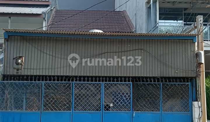 Rumah Usaha 2 Lantai Disewakan Lokasi Strategis Jalan Raya Sunter Jakarta Utara Ruko di Halte Danau Sunter Utara, Jl. Yos Sudarso, Sunter Jaya, Tanjung Priok, Kota Jakarta Utara, DKI Jakarta, Indonesia, 14360, Sunter 156.0 m² SHM