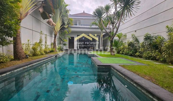 For Sale / Rent: 3 Bedrooms Tropical Villa In Beachside Sanur