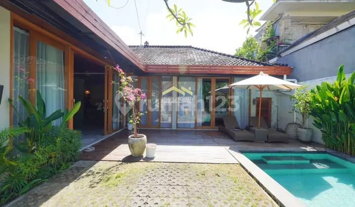 Cozy Two Bedrooms Beachside Villa For Rent