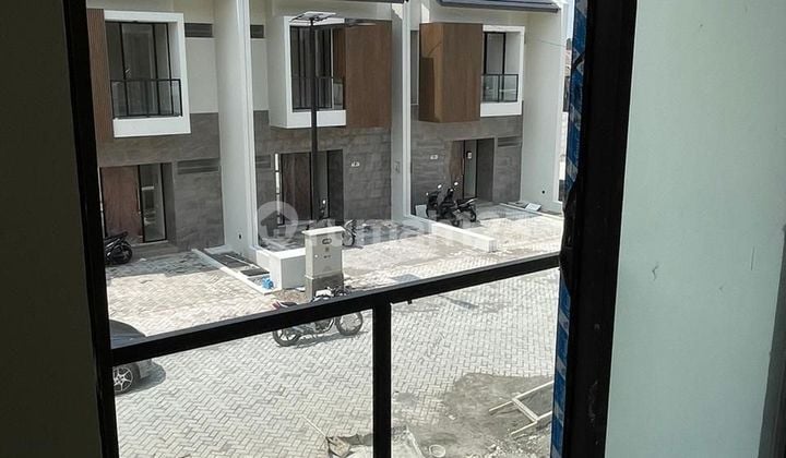 Jual rumah baru Central Park Juanda