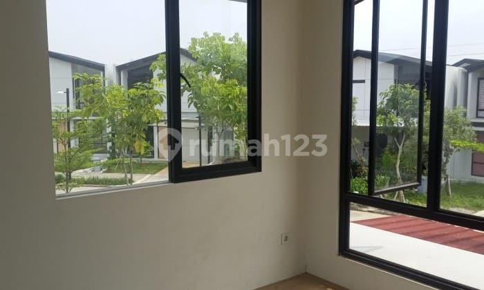 Febd. Rumah Disewakan di Waterfront Lippo Cikarang