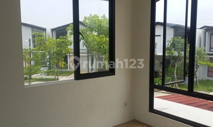 Febd. Rumah Disewakan di Waterfront Lippo Cikarang