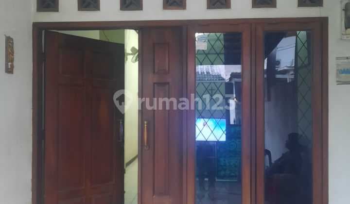 Fdce. Dijual Cepat Rumah di Resinda Karawang