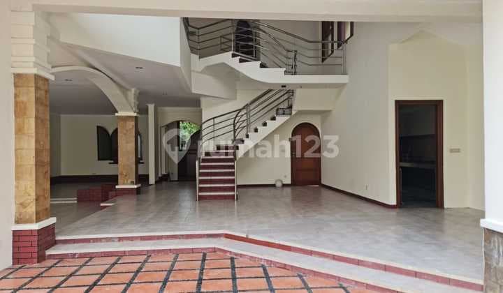 Fbch. Rumah Dijual di Menteng Padma Lippo Cikarang