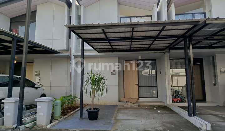 Fefb. Rumah Disewakan di Waterfront Lippo Cikarang