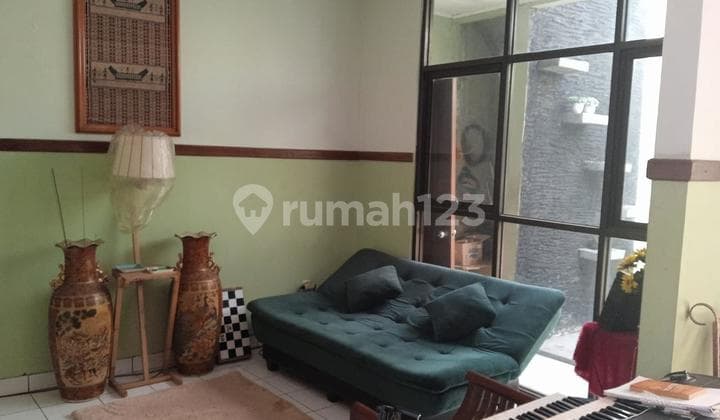 Fbgb. Dijual Rumah Full Furnish Di Taman Sentosa