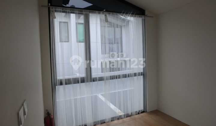 Fddb. House for Rent in Uptown Lippo Cikarang