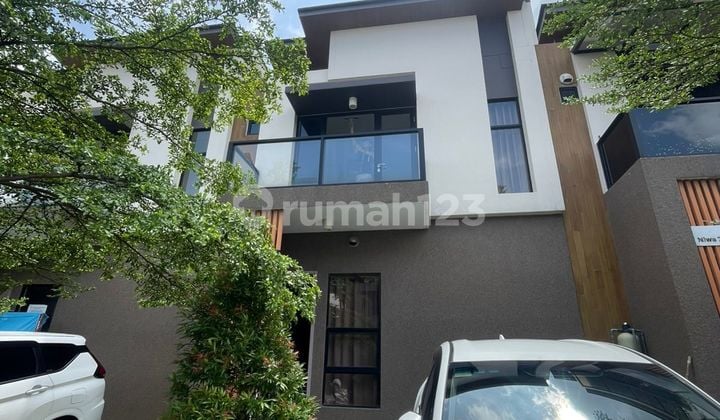 Fedj. Disewakan Rumah di Niwa Savasa Deltamas