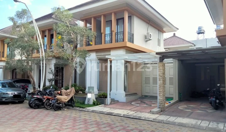 Rumah Full Furniture dengan Kolam Renang Pribadi di Vasana Residence Jl Kaliurang KM 7