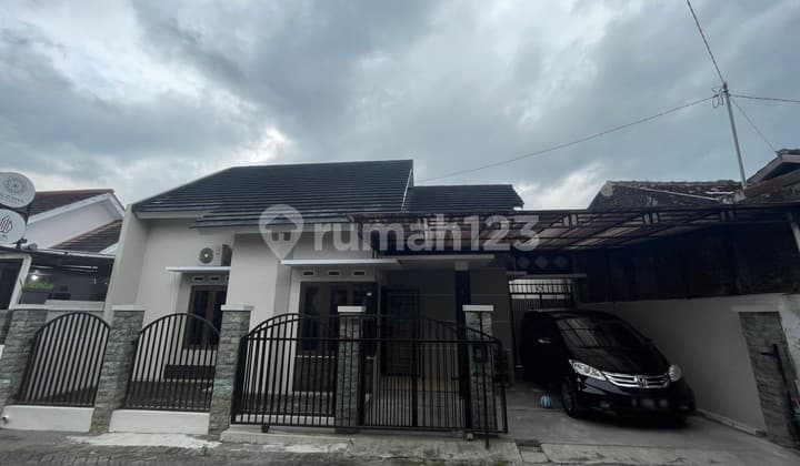 Rumah Tinggal Dalam Cluster Lokasi Area Jalan Kaliurang Km 6 Dekat UGM Condongcatur Depok Sleman
